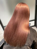 シアバイルーシー(SIA by LUCEY)&nbsp;暖色カラーブリーチなしピンクカラー赤髪ボルドーカラーレッド