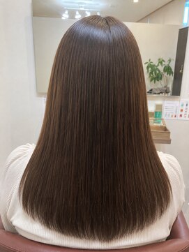 クリー(cree) cree 美フォルムカット×髪質改善ヘアエステ【馬出髪質改善】