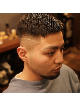 ピーキーズ 小倉店(Peaky's) fade  style