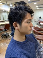 ヘアーアンドメイク シーク 八王子(HAIR&MAKE SeeK) メンズ アップバングショート 2ブロックなし
