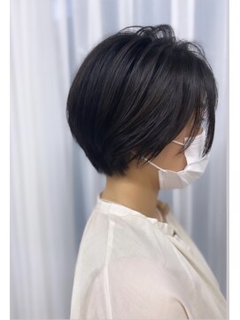 アラナ 薬院(alana) 襟足すっきりハンサムショート《乾かすだけでキマる》