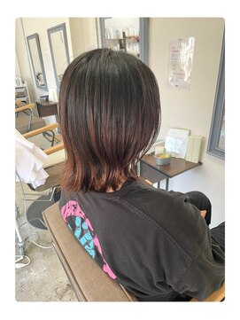 Live in Clover beauty lab 外ハネスタイル！