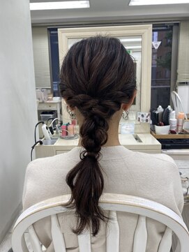 リサ 恵比寿(risa.) ポコっとした編みおろし