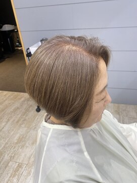 ソイア 春日井店(Soea) 脱白髪ぞめモカブロンド