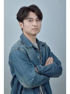 ローム(Rome) センターパート ニュアンスパーマ