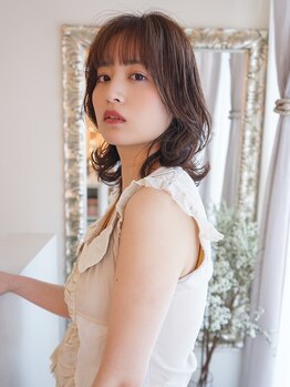 ホール(WHOLE)の写真/大人女性からの圧倒的な支持率を誇る《WHOLE》。プライベート空間であなたの理想のスタイルを叶えます♪