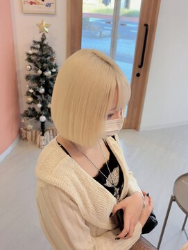 モイ(moi) ケアブリーチで作る抜きっぱなしブロンド