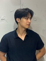 ルアウアオ(LUAU Ao)&nbsp;（NAOKI）シースルーコンマバング / Instagram - @naoki_lauao
