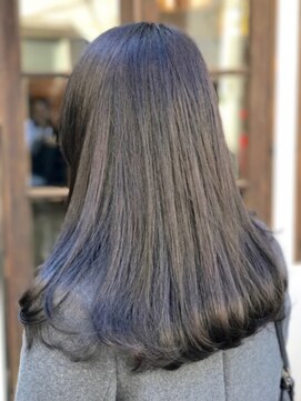 ノルエ 表参道(NOLUE) シースルー×ネイビー×クリアアッシュ×美肌 【表参道】O32