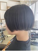 ぱつっとショート