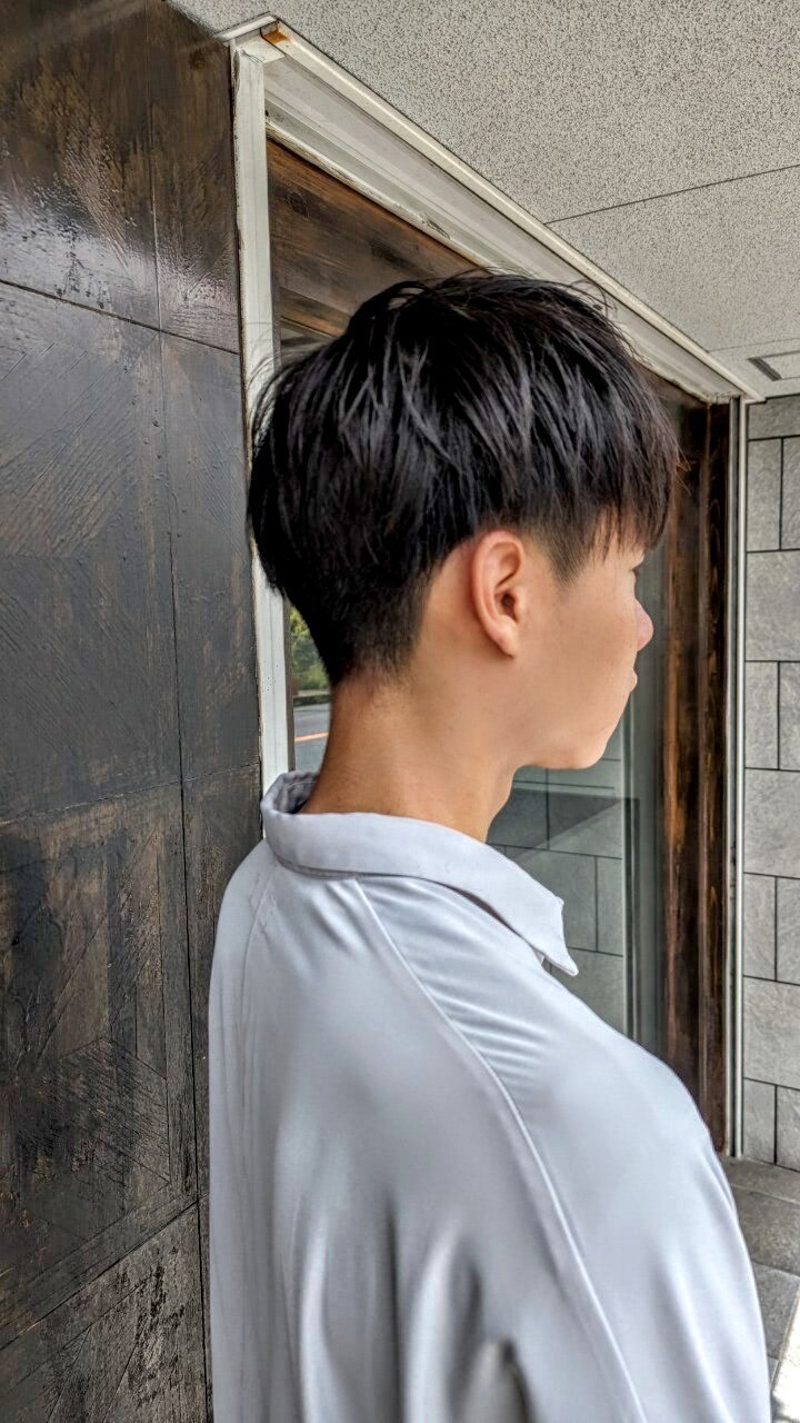 シャープな刈り上げマッシュ：L183083273｜ソラーナ(SOLANA)のヘア