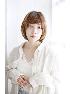 シュシュット(chouchoute) 斜めバングデザインカラーシルキーベージュグレージュカラー/154