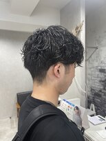 リアイス(Re:ICE) 刈り上げマッシュ波巻きツイストスパイラルパーマ