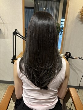 ルナバイルヴェール(LUNA by LeVert) レイヤーカット