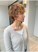 ブリーチパーマプードルパーマ　マッシュショート