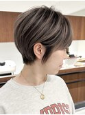 ハイライトバレイヤージュダブルカラーショートカット30代40代