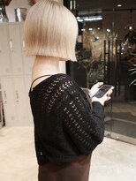 ウィム(wim)&nbsp;『ホワイトブロンド』ホワイトベージュ/ミルクティーベージュ