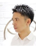 王道刈り上げツーブロックアップバングバーバースタイル