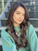 クーエフー(coo et fuu) ふんわりカールヘルシースタイルルーズヘアショコラアッシュ