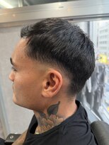 メグロバーバーショップロッポンギ 目黒六(MEGURO BARBER SHOP 6PPONGI) バーストフェード