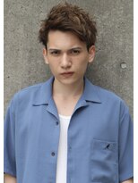 フランクスバーバー アンド ビアークラブ(FRANK'S BARBER and BEER CLUB)&nbsp;ショートレイヤーソフトツーブロックフェザーマッシュ