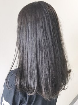 ビートヘアー 彦根イオンタウン店(BEET HAIR) プラチナアッシュグレー【BEET イオンタウン彦根店】