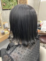 ユッカ エルア 武庫之荘南口(YUCCA elua)&nbsp;【elua 長田】透明感アッシュ＿シンプル外ハネショート