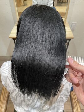 ミーヘアー(mii hair) ジリつく癖も綺麗に改善◎酸性矯正