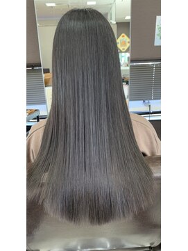 アートヘアーグレイス Art Hair Grace 艶々ストレートヘア【美髪改善縮毛矯正】
