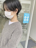 エマ 中山店(EMMA)&nbsp;ショートヘア　ハンサムショート  黒髪　センターパート