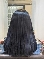 ダークブルーブラック