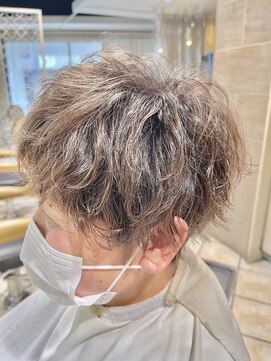 オナー(honor) 大人かわいい小顔ショートパーマ抜け感ラベンダーグレージュ