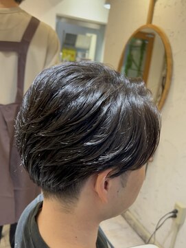 リーフ 王寺店(LEAF≠) カルマパーマ×センターパート