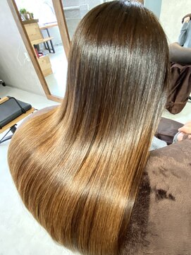 スリー(THREE) 髪質改善トリートメント 縮毛矯正 髪質改善ストレート 酸性