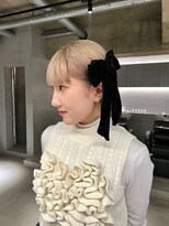 リール(rire)&nbsp;デザインカラーレイヤーカットウェットヘア夏オリーブベージュ