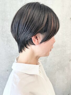 モリオ(morio) =大人ショートボブ大人女子丸みショートひし形ショート30代40代