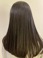 キキ(kiki)&nbsp;ダークブラウン_外ハネボブセクションカラー_kiki0032