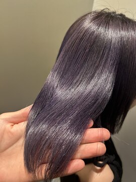 ビグディーサロン(BIGOUDI SALON) 透明感♪パープルグレージュ×切りっぱなしボブ