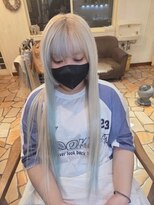 アイヘアー(AI HAIR)&nbsp;白と水色のspecialなデザインカラー＋エクステ