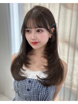 ボタン テンジン(VOTAN tenjin)&nbsp;[votanふうか]グレージュ/顔周り/レイヤーカット/天神韓国ヘア