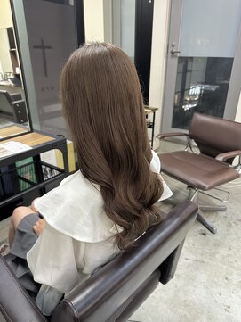 エレノア 渋谷公園通り店(Eleanor) ケアブリーチ/ミルクティーベージュ/髪質改善/渋谷