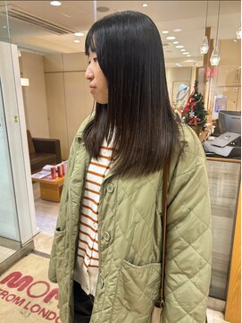 モリオ フロム ロンドン サッポロファクトリー店(morio FROM LONDON) morio/骨格矯正カット/札幌レイヤー/顔周りレイヤー