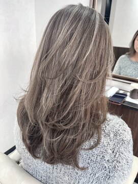 ベルヘアーデザイン 堺東(Belle hair Design) ハイライトレイヤーカットイルミナカラー20代30代40代堺東
