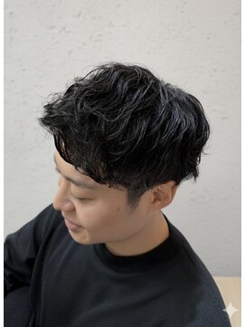 ラルス(Larus) MEN’S HAIR/波巻ツイストスパイラル/フェザーパーマ/本八幡