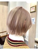 シエル 青森店(CIEL)&nbsp;ハイトーンミルクティーベージュ×レイヤーボブ