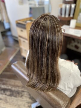 アート(art) 白髪ぼかしハイライト