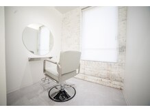 ポミエ 表参道(POMiE)の雰囲気（完全個室のプライベート席も。[表参道/シェアサロン]）