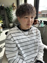 クヴェル(Kvell) 波巻きツイスパ