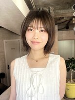 サンルーム(SUN room)&nbsp;ふんわりミディアムヘアレイヤーボブ前髪あり