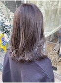 モカグレージュ　　くびれヘア